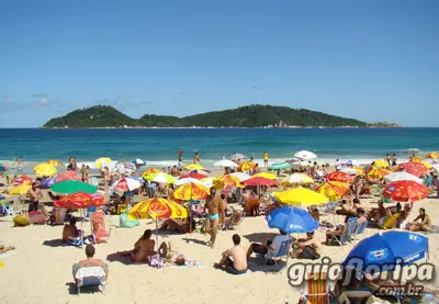 Sommer am Praia do Riozinho, vor der Insel Campeche