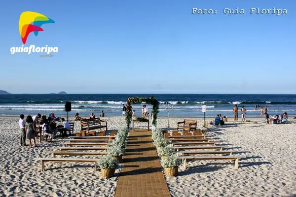 Barra da Lagoa - Wedding ceremony setting