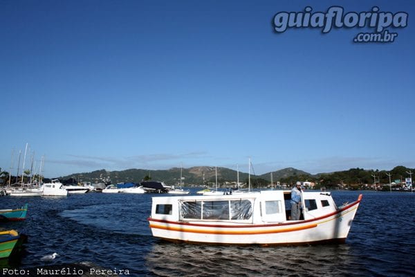 Transporte marítimo na Lagoa da Conceição