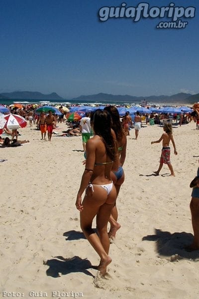 Championnat de surf à Praia da Joaquina