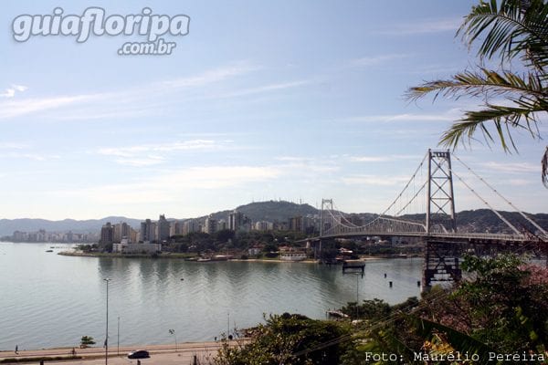 Ponte Hercílio Luz | Ponto turístico em Florianópolis | Guia Floripa