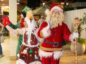 Children's theater and choir are this week's Christmas attractions at Jurerê Open