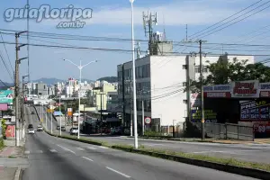 Avenida Ivo Silveira - Capoeiras