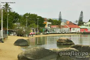 Praia das Palmeiras - Itaguaçu
